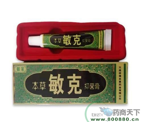 ���������־���