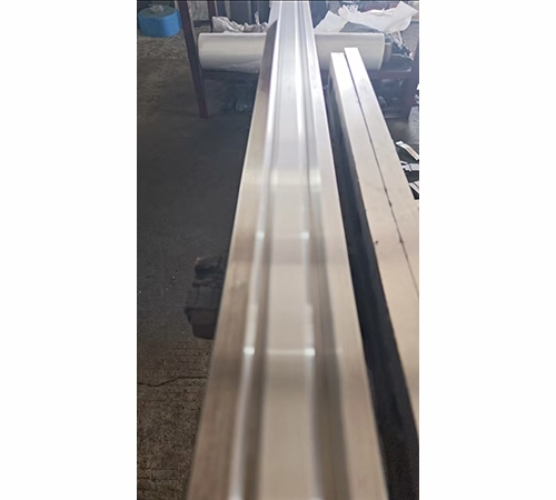 �ۏ��C��ģ����ͨ��